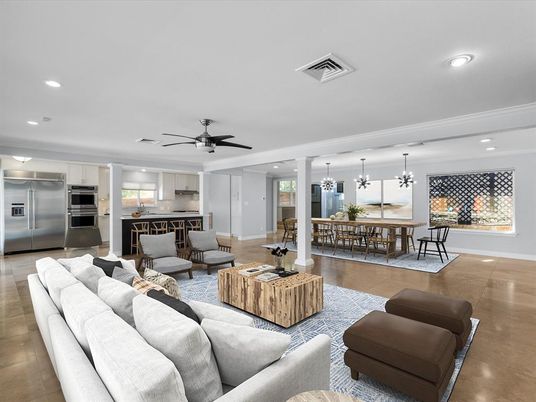 Dining room, Interior, Kitchen, Living room, Pendant Lights, Recessed Lighting, Stainless Steel Appliances