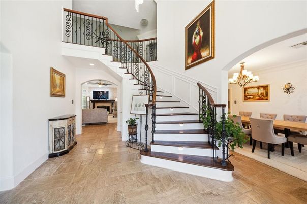 Chandelier, Dining room, Fireplace, Interior, Recessed Lighting