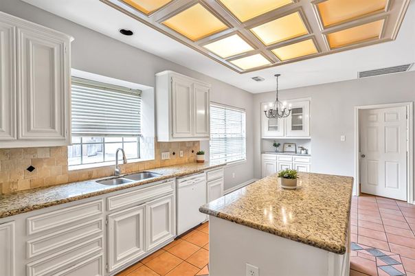 Chandelier, Interior, Kitchen, Recessed Lighting