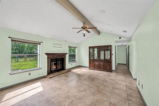 Empty room, Fireplace, Interior, Wooden Beams