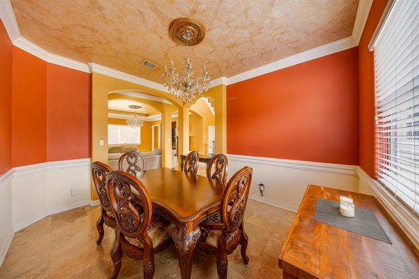 Chandelier, Dining room, Interior