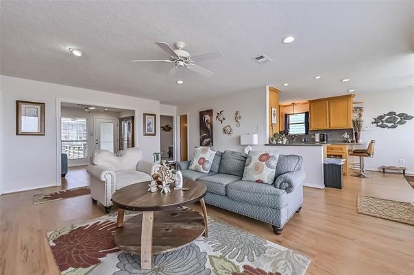 Interior, Kitchen, Living room, Recessed Lighting, Wood Texture Flooring