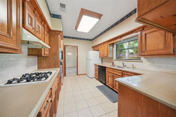 Interior, Kitchen, Pendant Lights