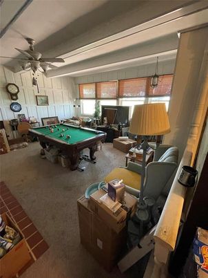 Billiard Table, Game Room, Interior