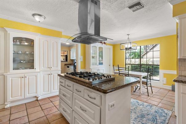 Dining room, Interior, Kitchen, Pendant Lights