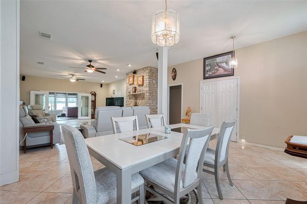 Dining room, Interior, Living room, Pendant Lights, Recessed Lighting, Stone Walls