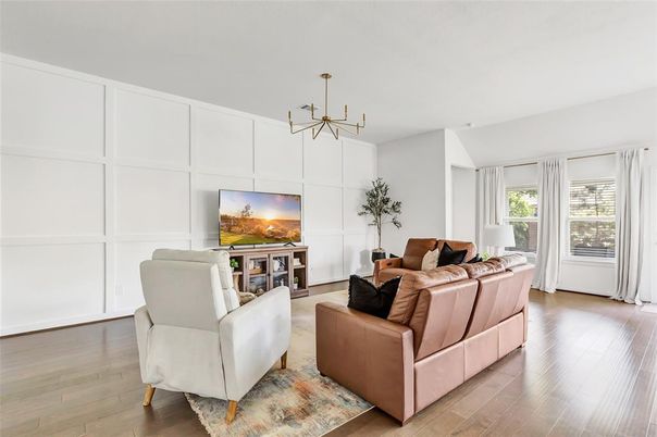 Interior, Living room, Pendant Lights, Wood Texture Flooring