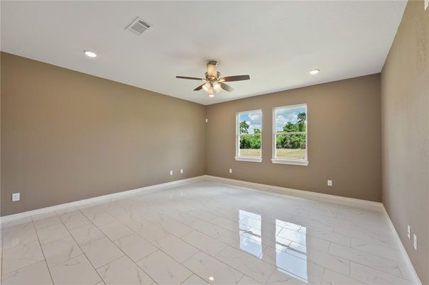 Empty room, Interior, Marble, Recessed Lighting