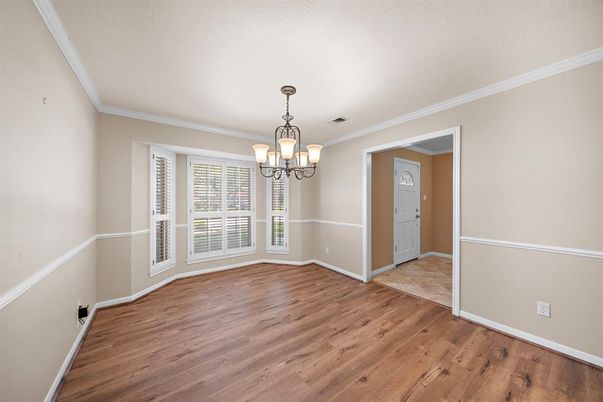 Chandelier, Empty room, Interior, Wood Texture Flooring