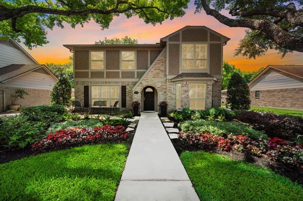 Exterior, Facade, Brick Facade, Tudor Revival