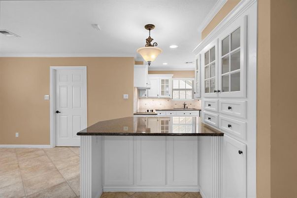 Interior, Kitchen, Recessed Lighting