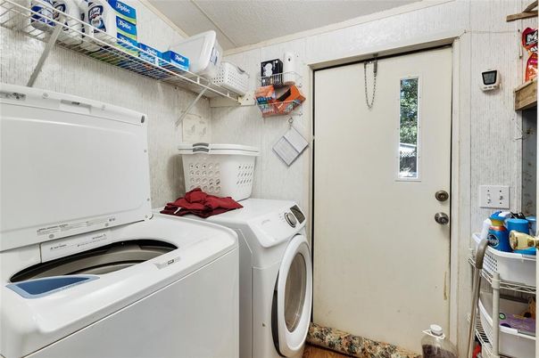 Interior, Washer