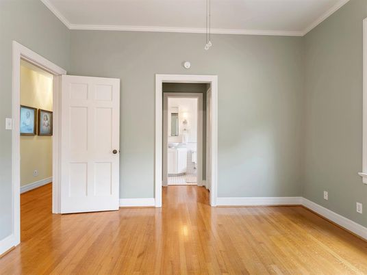 Empty room, Interior, Pendant Lights, Wood Texture Flooring