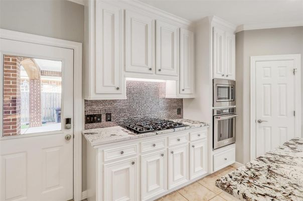 Interior, Kitchen, Stainless Steel Appliances