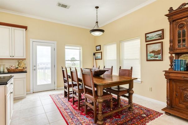 Dining room, Interior, Pendant Lights