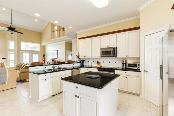 Interior, Kitchen, Living room, Recessed Lighting