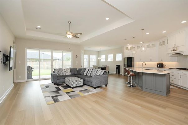 Interior, Kitchen, Living room, Pendant Lights, Recessed Lighting, Wood Texture Flooring