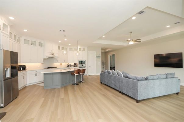 Interior, Kitchen, Living room, Pendant Lights, Recessed Lighting, Stainless Steel Appliances, Wood Texture Flooring