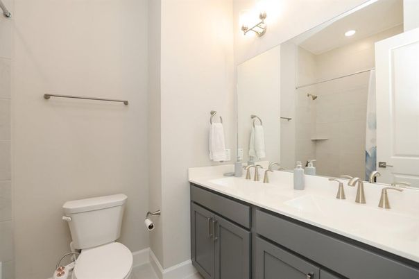 Bathroom, Interior, Recessed Lighting