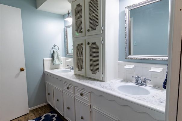 Bathroom, Dual Sink Vanities, Interior, Tile Countertops, Wood Texture Flooring