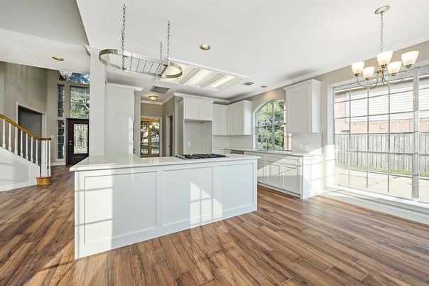Chandelier, Interior, Kitchen, Pendant Lights, Recessed Lighting, Wood Texture Flooring