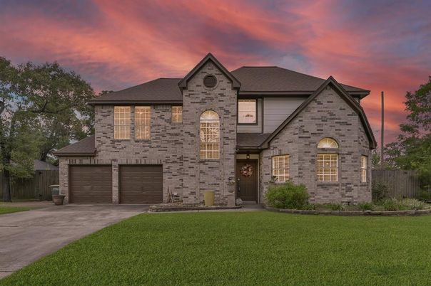 Attached, Exterior, Facade, Brick Facade, Brick Traditional