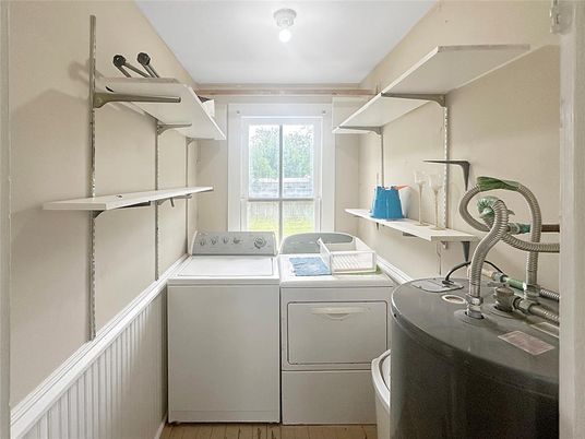 Interior, Utility Closets, Washer, Wood Texture Flooring