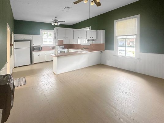 Interior, Kitchen, Wood Texture Flooring