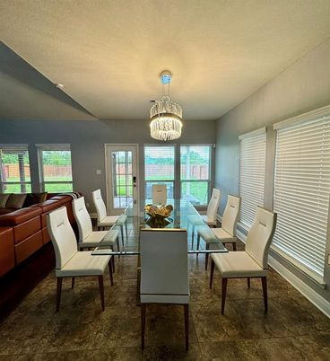 Chandelier, Dining room, Interior