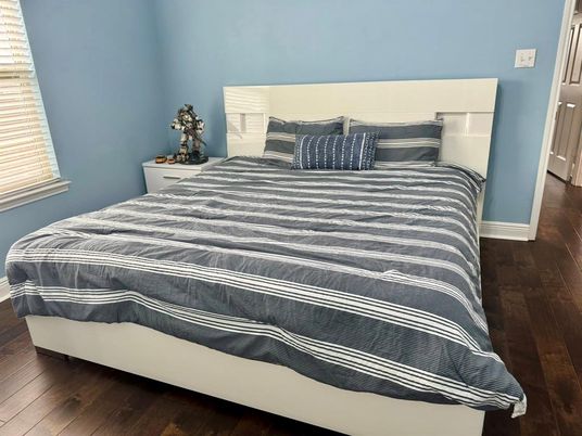 Bedroom, Interior, Wood Texture Flooring