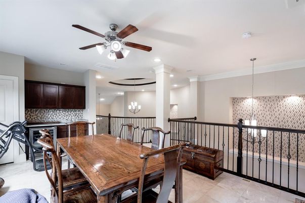 Dining room, Interior, Recessed Lighting
