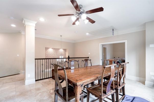 Dining room, Interior, Pendant Lights, Recessed Lighting