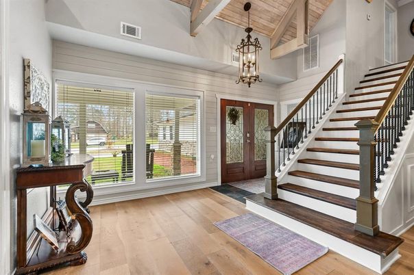 Interior, Pendant Lights, Wooden Ceilings, Wood Texture Flooring