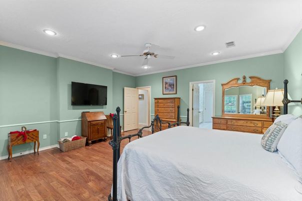 Bedroom, Interior, Recessed Lighting, Wood Texture Flooring