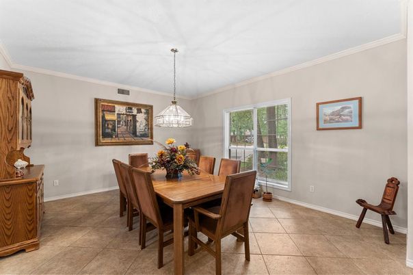 Dining room, Interior, Pendant Lights