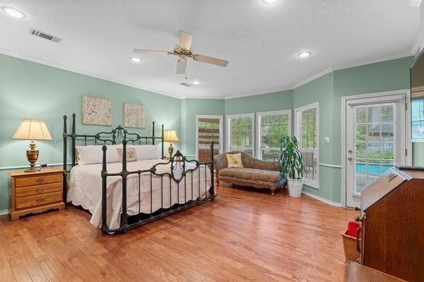 Bedroom, Interior, Recessed Lighting, Wood Texture Flooring