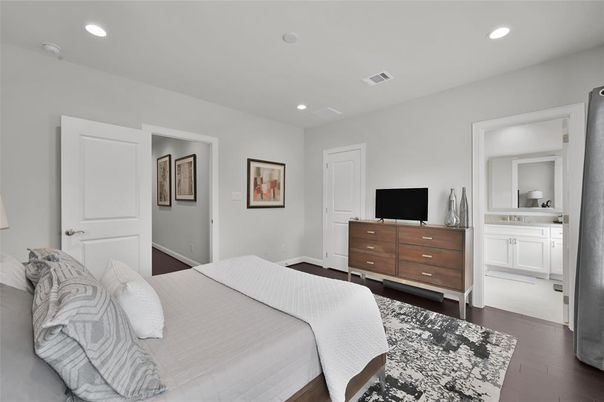 Bedroom, Interior, Recessed Lighting, Wood Texture Flooring