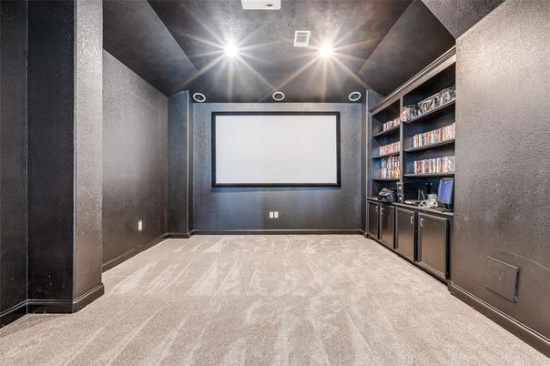 Empty room, Interior, Projection Screen, Recessed Lighting, Theatre Room