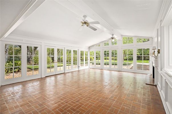 Empty room, Interior, Sun Room