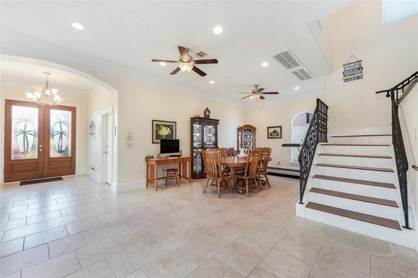 Chandelier, Dining room, Interior, Recessed Lighting