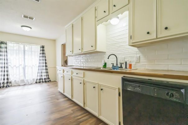 Interior, Kitchen, Wood Texture Flooring