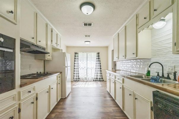 Interior, Kitchen, Wood Texture Flooring