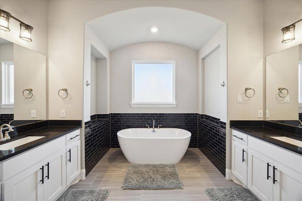 Bathroom, Dual Sink Vanities, Free Standing Baths, Interior, Recessed Lighting