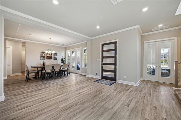Chandelier, Dining room, Interior, Recessed Lighting, Wood Texture Flooring