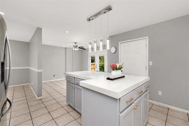 Interior, Kitchen, Pendant Lights, Recessed Lighting