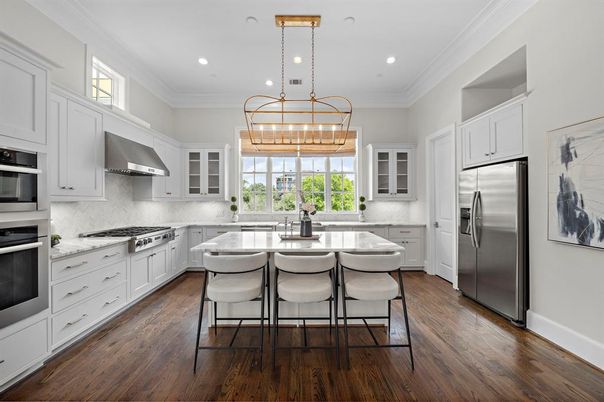 Chandelier, Interior, Kitchen, Pendant Lights, Recessed Lighting, Stainless Steel Appliances, Wood Texture Flooring