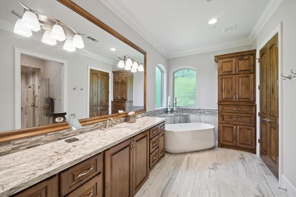 Bathroom, Dual Sink Vanities, Free Standing Baths, Interior, Marble, Recessed Lighting