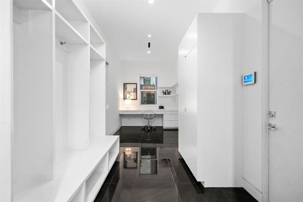 Interior, Recessed Lighting, Walk-in Closets