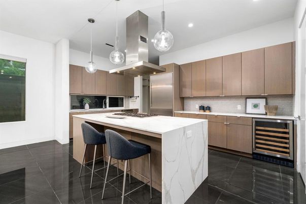 Interior, Kitchen, Pendant Lights, Recessed Lighting, Stainless Steel Appliances