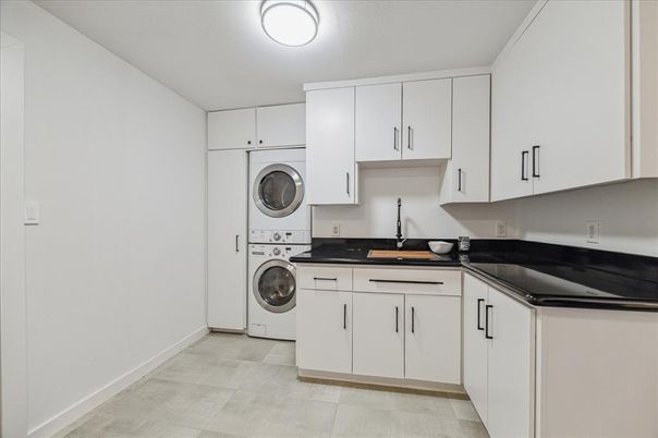 Interior, Kitchen, Washer
